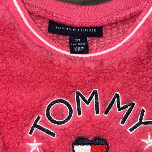 Tommy Hilfiger girls Pink Sherpa Sweater Sweat Shirt Size 3T - Picture 5 of 6